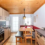 Farm stay Am Baby & Kinderbauerhof Stefflhof *