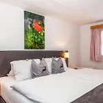 Am Baby & Kinderbauerhof Stefflhof * Saalfelden