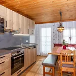 Farm stay Am Baby & Kinderbauerhof Stefflhof Saalfelden