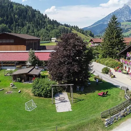 Çiftlik konaklama Am Baby & Kinderbauerhof Stefflhof Saalfelden