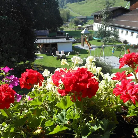 Am Baby & Kinderbauerhof Stefflhof Κατάλυμα σε φάρμα Saalfelden